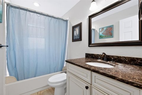 Villa ou maison à vendre à Saint Petersburg, Floride: 4 chambres, 271.55 m2 № 2431812 - photo 28