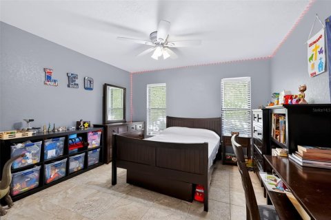 Villa ou maison à vendre à Saint Petersburg, Floride: 4 chambres, 271.55 m2 № 2431812 - photo 16
