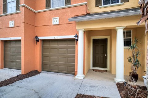 Townhouse in Four Corners, Florida 3 bedrooms, 156.63 sq.m. № 2116223 - photo 2