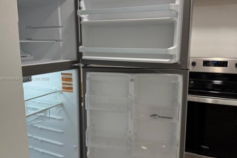 Снять в аренду кондоминиум в Помпано-Бич, Флорида 2 спальни, 87.24м2, № 2055689 - фото 6