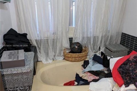 Condominio en venta en Lauderhill, Florida, 3 dormitorios, 195.09 m2 № 2044117 - foto 20