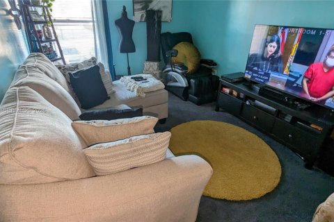 Condominio en venta en Lauderhill, Florida, 3 dormitorios, 195.09 m2 № 2044117 - foto 28