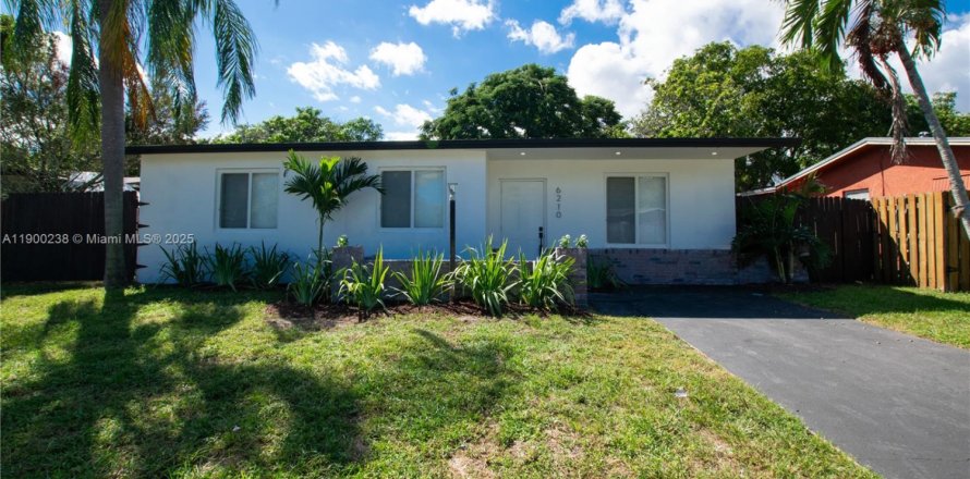 Villa ou maison à North Lauderdale, Floride 4 chambres, 105.17 m2 № 1953807