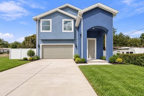 Casa en Tampa, Florida 3 dormitorios, 161.93 m2 № 2383741