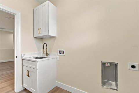 Casa en venta en Tampa, Florida, 3 dormitorios, 161.93 m2 № 2383741 - foto 21