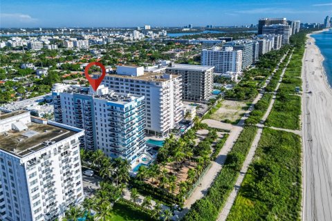 Copropriété à louer à Surfside, Floride: 1 chambre, 67.54 m2 № 1932070 - photo 4