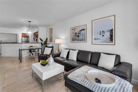 Copropriété à louer à Surfside, Floride: 1 chambre, 67.54 m2 № 1932070 - photo 23