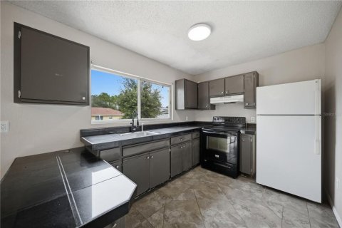 Casa en venta en Ocala, Florida, 3 dormitorios, 103.68 m2 № 2386546 - foto 3