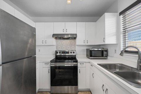 Condominio en venta en Bradenton, Florida, 2 dormitorios, 101.82 m2 № 1831689 - foto 9