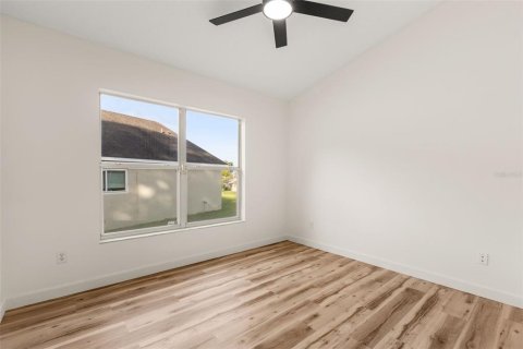 House in Clermont, Florida 2 bedrooms, 154.31 sq.m. № 2377805 - photo 22