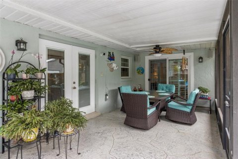 House in Lake Wales, Florida 3 bedrooms, 154.22 sq.m. № 2202465 - photo 26