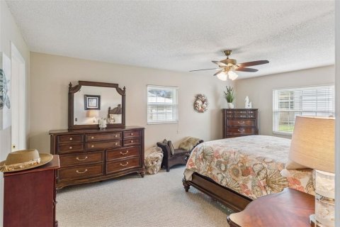 House in Lake Wales, Florida 3 bedrooms, 154.22 sq.m. № 2202465 - photo 19