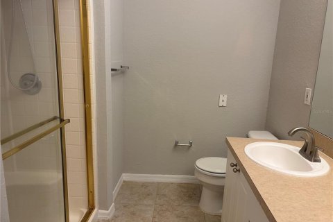 Condo in Orlando, Florida, 2 bedrooms № 2198577 - photo 17