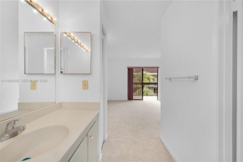 Copropriété à louer à Miami, Floride: 2 chambres, 87.24 m2 № 1999960 - photo 23