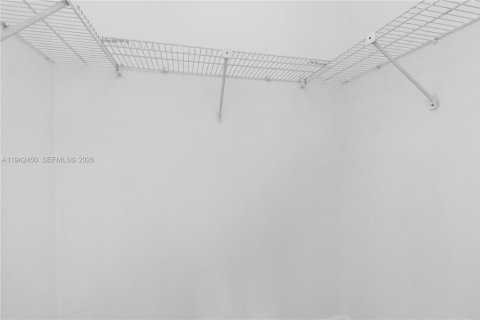 Copropriété à louer à Miami, Floride: 2 chambres, 87.24 m2 № 1999960 - photo 24