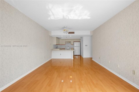 Copropriété à louer à Miami, Floride: 2 chambres, 87.24 m2 № 1999960 - photo 8