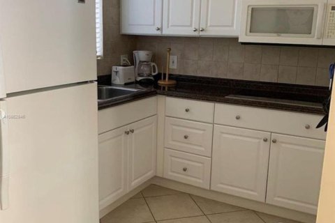Appartement à louer à Fort Lauderdale, Floride: 1 chambre, 46.45 m2 № 2297293 - photo 4
