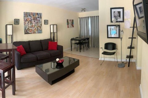 Appartement à louer à Fort Lauderdale, Floride: 1 chambre, 46.45 m2 № 2297293 - photo 2