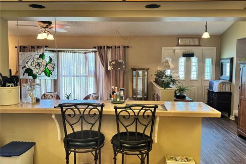 House in Winter Haven, Florida 3 bedrooms, 186.73 sq.m. № 1880933 - photo 8