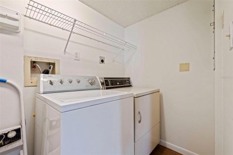 Copropriété à vendre à Treasure Island, Floride: 1 chambre, 111.48 m2 № 2375546 - photo 22