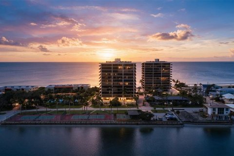 Condo à Treasure Island, Floride, 1 chambre  № 2375546