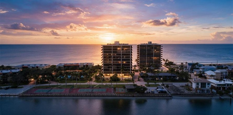Condo à Treasure Island, Floride, 1 chambre  № 2375546