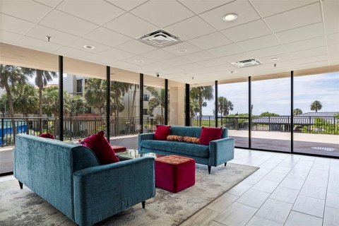 Copropriété à vendre à Treasure Island, Floride: 1 chambre, 111.48 m2 № 2375546 - photo 30