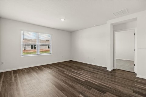 House in Kissimmee, Florida 4 bedrooms, 169.83 sq.m. № 2205260 - photo 8