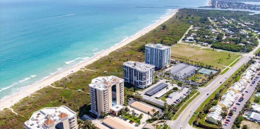 Condominio en Fort Pierce, Florida, 3 dormitorios  № 1075697
