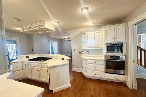 Villa ou maison à louer à Orlando, Floride: 4 chambres, 232.63 m2 № 2429027 - photo 6