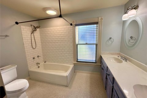 Villa ou maison à louer à Orlando, Floride: 4 chambres, 232.63 m2 № 2429027 - photo 21