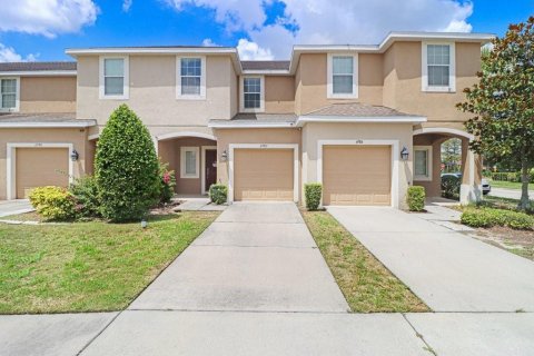 Townhouse in Riverview, Florida 3 bedrooms, 130.06 sq.m. № 2206700 - photo 2