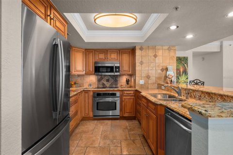Condo in Daytona Beach Shores, Florida, 3 bedrooms № 2152028 - photo 29