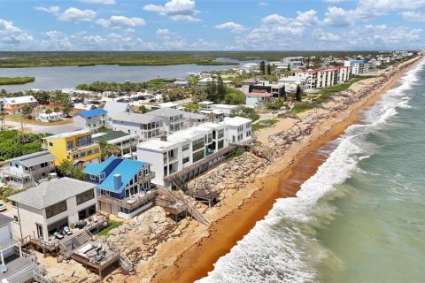 Купить виллу или дом в Нью-Смирна-Бич, Флорида 8 комнат, 175.03м2, № 1718077 - фото 3