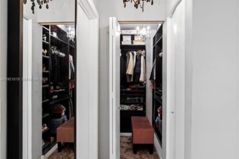 Купить кондоминиум в Норт-Бей-Виллидж, Флорида 2 спальни, 162.86м2, № 2009213 - фото 21