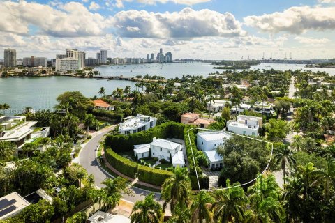 Villa ou maison à vendre à Miami Beach, Floride: 5 chambres, 404.31 m2 № 1872375 - photo 10