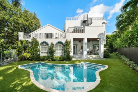 Villa ou maison à vendre à Miami Beach, Floride: 5 chambres, 404.31 m2 № 1872375 - photo 2