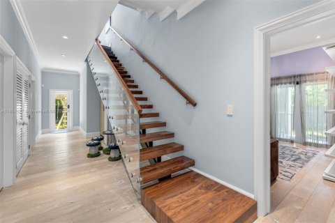 Villa ou maison à vendre à Miami Beach, Floride: 5 chambres, 404.31 m2 № 1872375 - photo 12