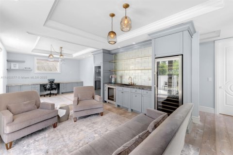 Villa ou maison à vendre à Miami Beach, Floride: 5 chambres, 404.31 m2 № 1872375 - photo 13
