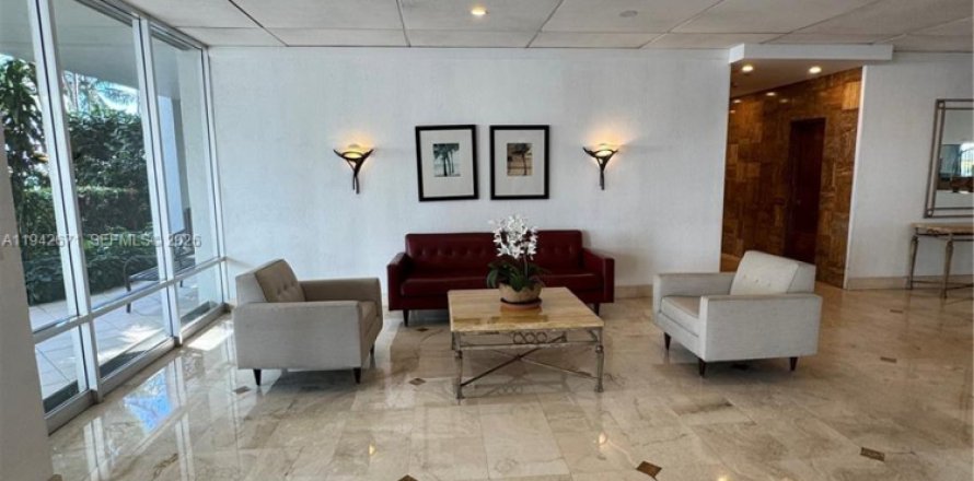 Condo à Miami, Floride, 1 chambre № 2000104