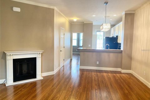 Townhouse in Orlando, Florida 4 bedrooms, 153.1 sq.m. № 2218375 - photo 5