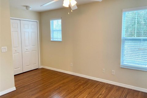 Townhouse in Orlando, Florida 4 bedrooms, 153.1 sq.m. № 2218375 - photo 15