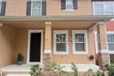 Townhouse in Orlando, Florida 4 bedrooms, 153.1 sq.m. № 2218375 - photo 2