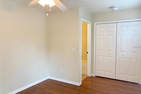 Townhouse in Orlando, Florida 4 bedrooms, 153.1 sq.m. № 2218375 - photo 16