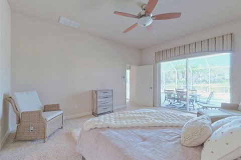 House in New Smyrna Beach, Florida 4 bedrooms, 190.45 sq.m. № 2397105 - photo 16