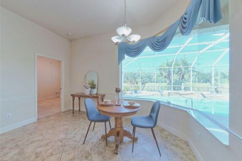 House in New Smyrna Beach, Florida 4 bedrooms, 190.45 sq.m. № 2397105 - photo 27