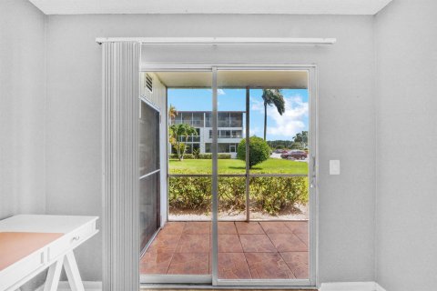 Copropriété à louer à Boca Raton, Floride: 2 chambres, 76.09 m2 № 2248334 - photo 24