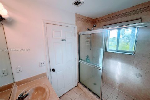 Adosado en alquiler en Homestead, Florida, 2 dormitorios, 122.07 m2 № 1981592 - foto 11