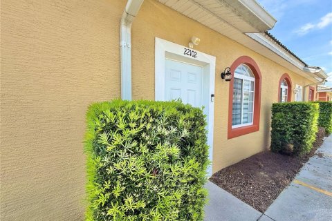 Condominio en venta en Kissimmee, Florida, 2 dormitorios, 75.44 m2 № 2221687 - foto 18