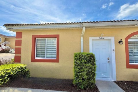 Condominio en Kissimmee, Florida, 2 dormitorios  № 2221687